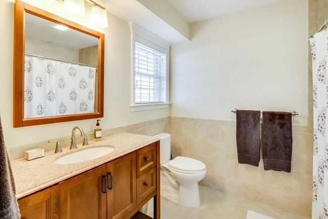 Primary Photo - The Foundry 2 Bd 2 Bath Luxurious Condo Li...