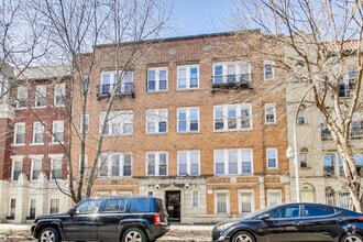 Building Photo - 6812 N Wayne Ave