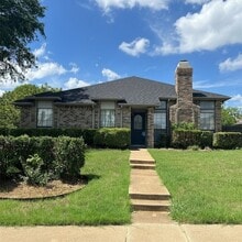 Building Photo - 1109 Baxter Dr