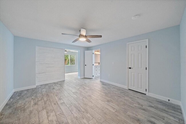 Building Photo - 730 Spanish Dr S