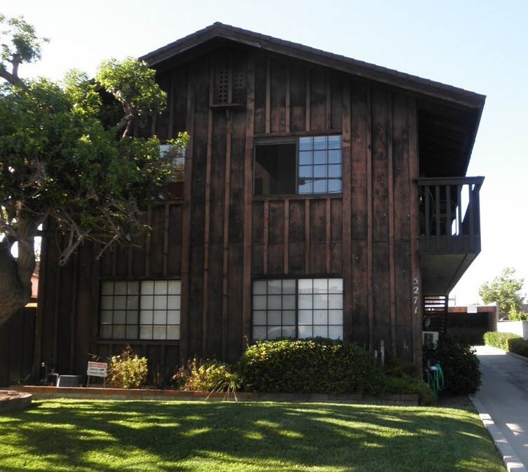 Front View - 5271 Bishop St