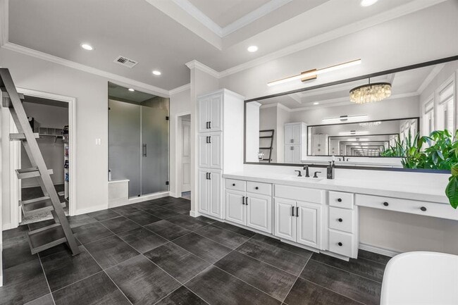 Building Photo - 5004 Valburn Ct