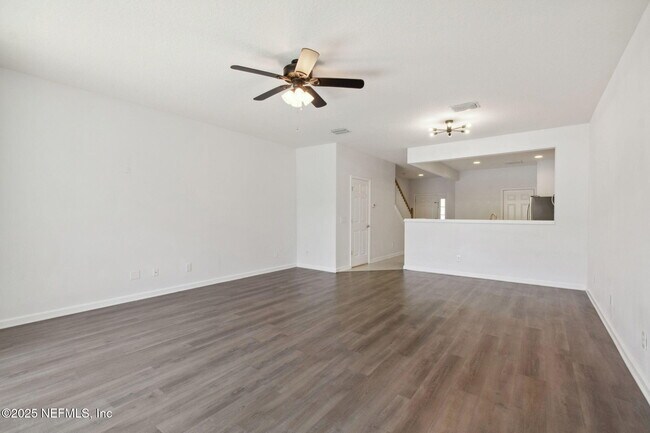 Building Photo - 13362 Stone Pond Dr