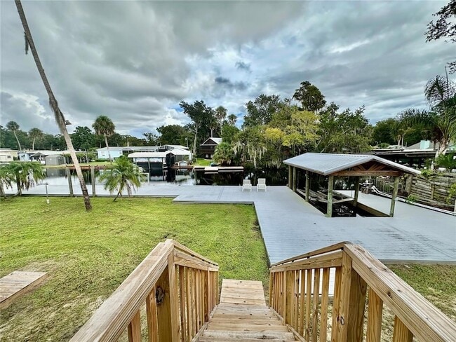 Building Photo - 55744 Holiday Cir