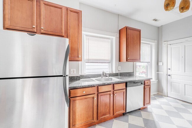 Building Photo - Great Manchester Duplex
