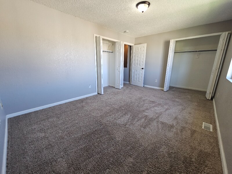 Building Photo - 1830 Lanka Ln