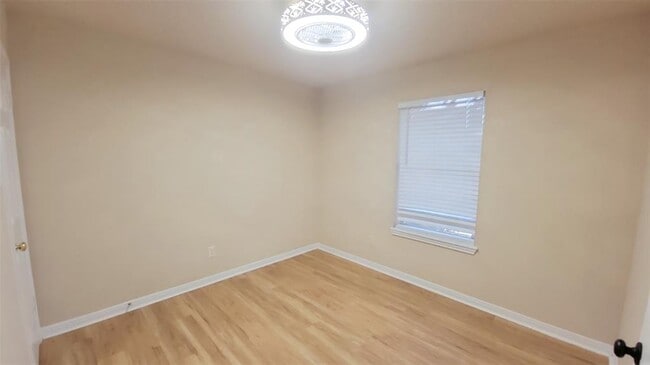 Building Photo - 1248 Lacey Oak Loop