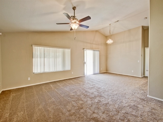 Building Photo - 8912 W La Reata Ave