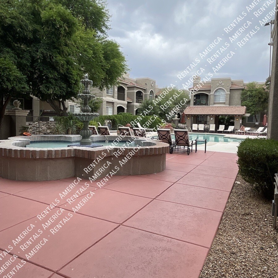 Building Photo - 1500 E Pusch Wilderness Dr