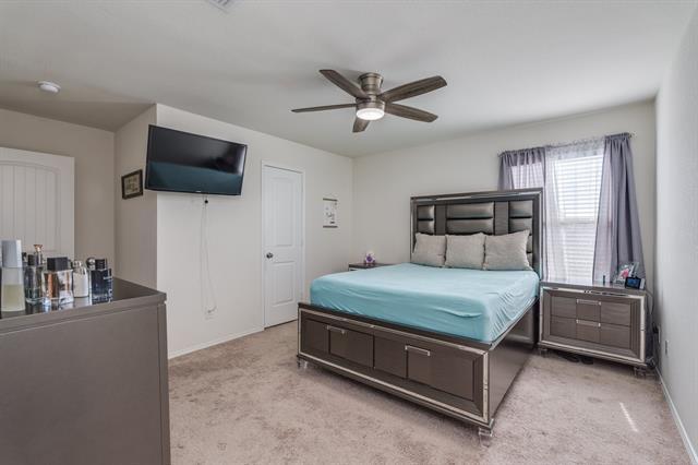 Building Photo - 461 Falling Star Dr