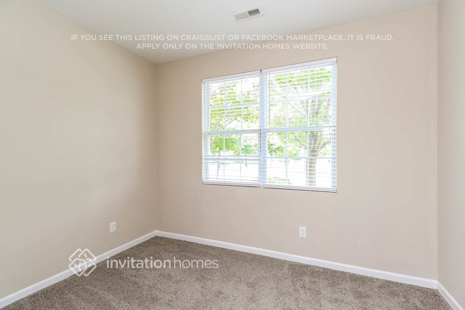 Building Photo - 7112 Bear Grass Ln
