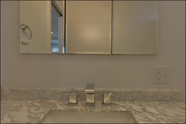 Building Photo - 4326 Manchester Ave