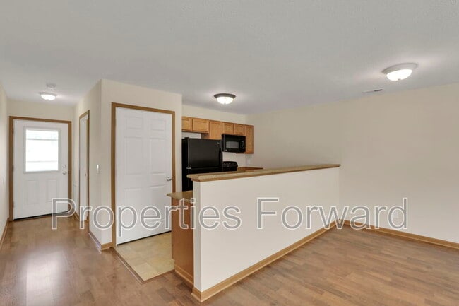 Building Photo - 4031 Elm St