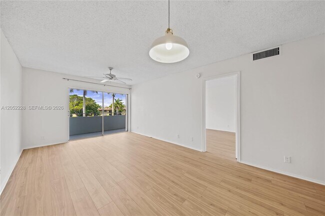 Building Photo - 7900 Camino Cir