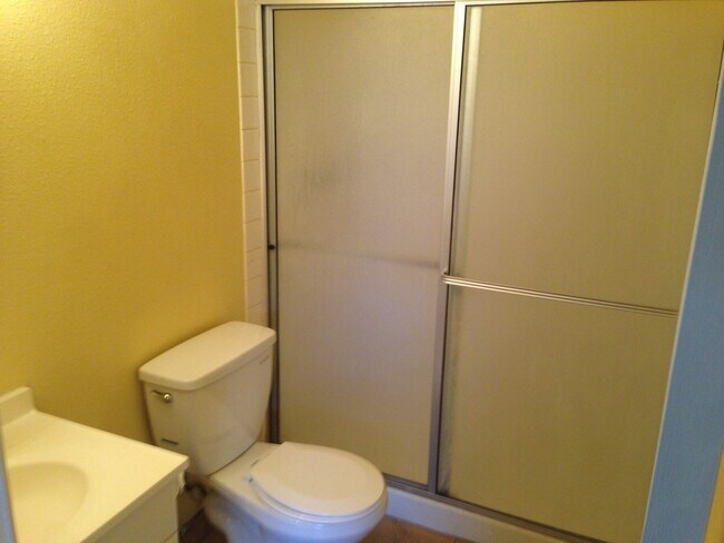 Building Photo - Beautiful 3 bedroom home in Lancaster