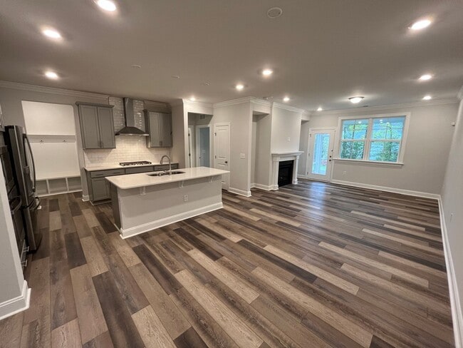 Building Photo - Newly Built 4BD, 3BA Cary Townhome with Modern Amenities and Screened-In Patio