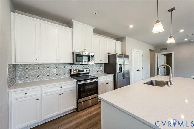 Building Photo - 6601 Citory Way