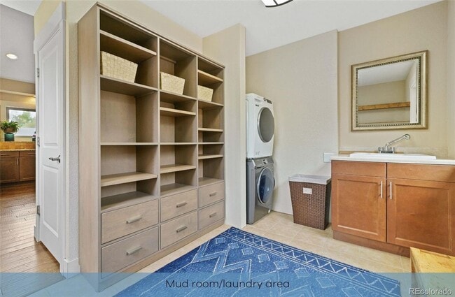 Building Photo - Spacious 3 bed/3.5 bath home in Arvada