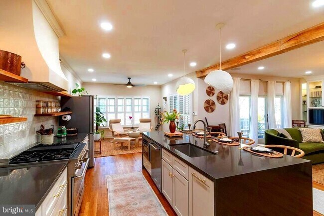 Building Photo - 14932 Alpine Bay Loop