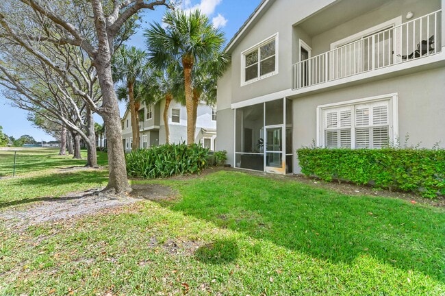 Building Photo - 3043 Grandiflora Dr