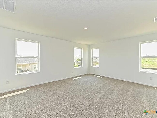 Building Photo - 157 Seattle Slew Dr