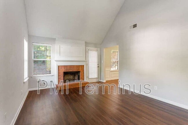 Building Photo - 1312 Telhurst Ct NW