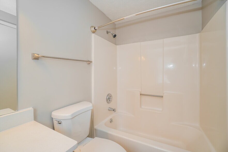 Building Photo - 9770 Merry Ln