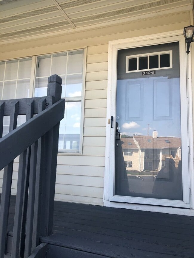 Building Photo - Charming Condo in Churchland Southwest