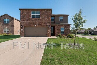 Building Photo - 804 Calhoun Dr