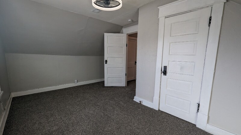 Building Photo - 4107 Flora Ave