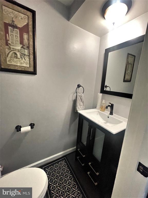 Building Photo - 9437 Hickory View Pl