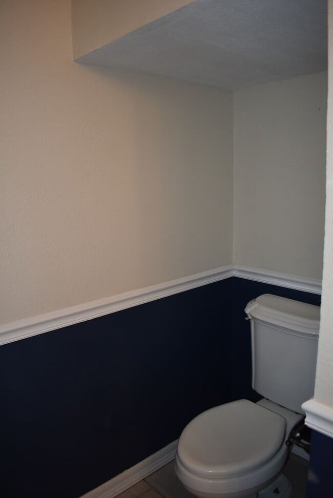 Building Photo - Beautiful Remodeled Home with 3 Bedrooms a...