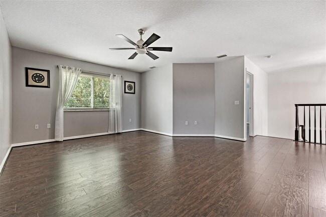 Building Photo - 380 Rosalind Ln