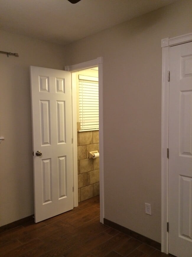 Building Photo - 6733 NW Compass Dr