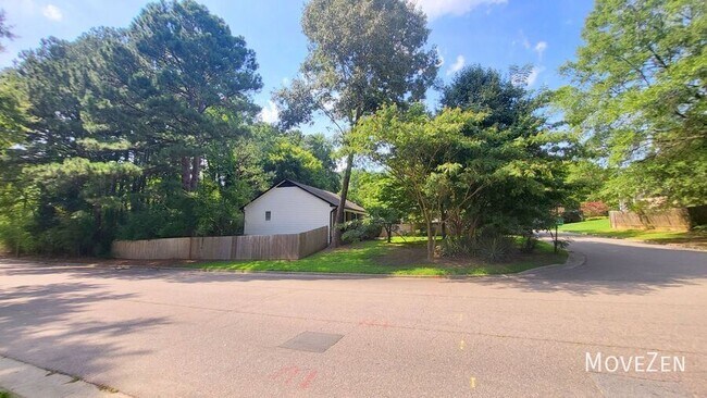Building Photo - 4601 Kresson Pl