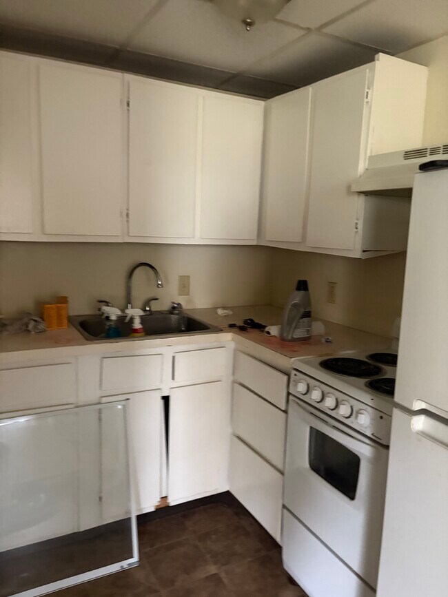 Building Photo - Andover Crossing