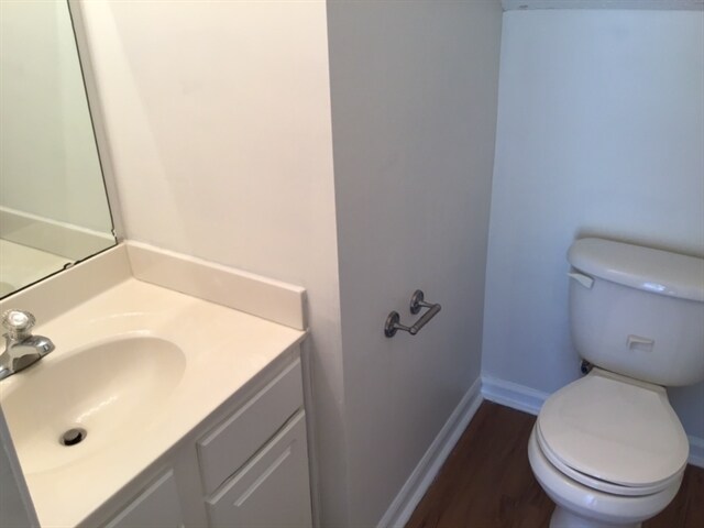 Building Photo - 323 Aberdeen Cir