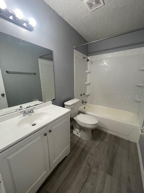 Building Photo - 2411 Idlewild St