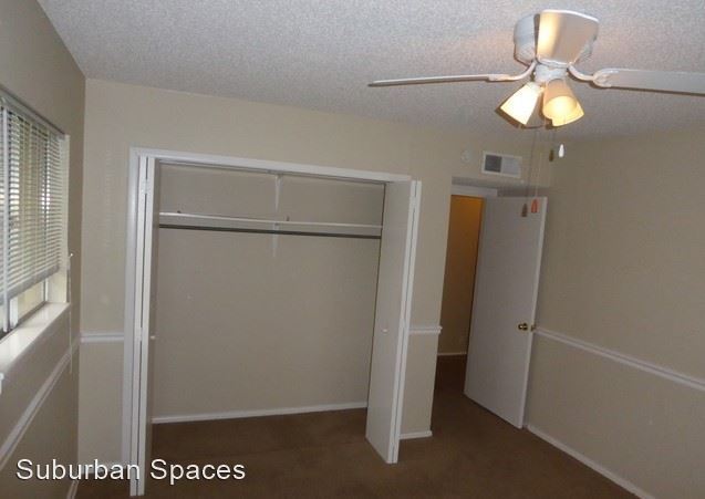 Building Photo - 2 br, 1 bath House - 801 Oblate Dr