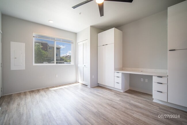 Building Photo - Studio with full bath in Kaikoi at Hoopili