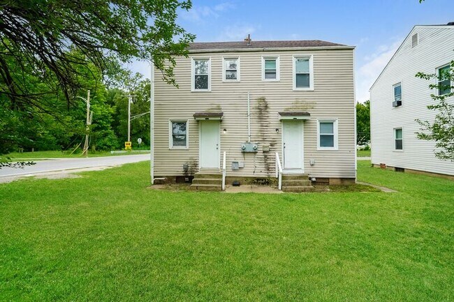 Building Photo - 1732-1734 Whittier Street
