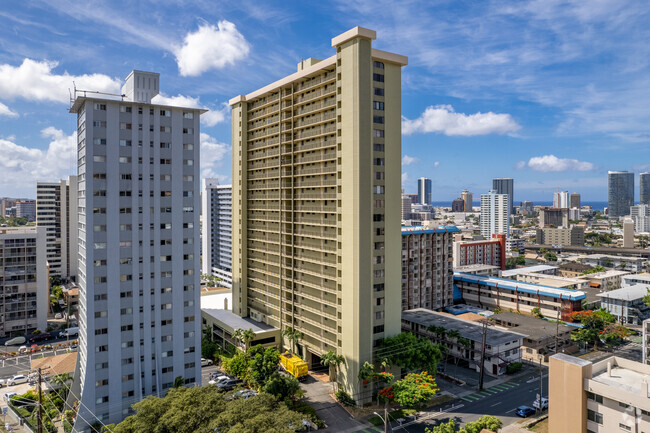 Primary Photo - Makiki Plaza