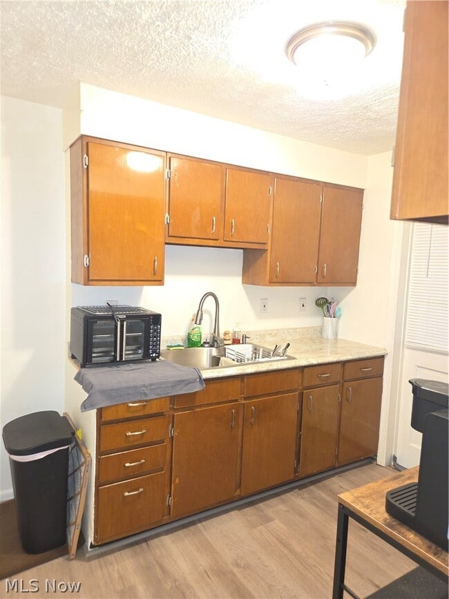 Building Photo - 21711 S Lake Shore