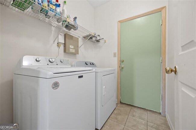 Building Photo - 7536 Stonebridge Bay Ct