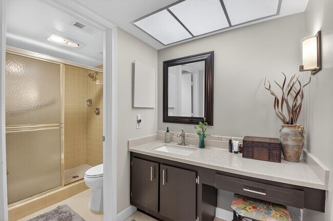 Building Photo - 23279 Barwood Ln N