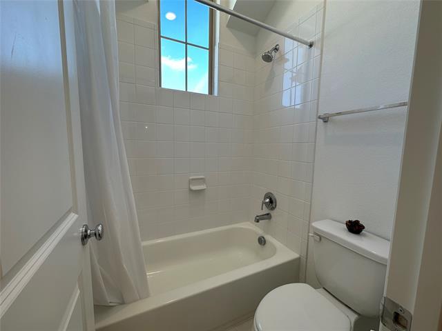 Building Photo - 358 Somerville Dr