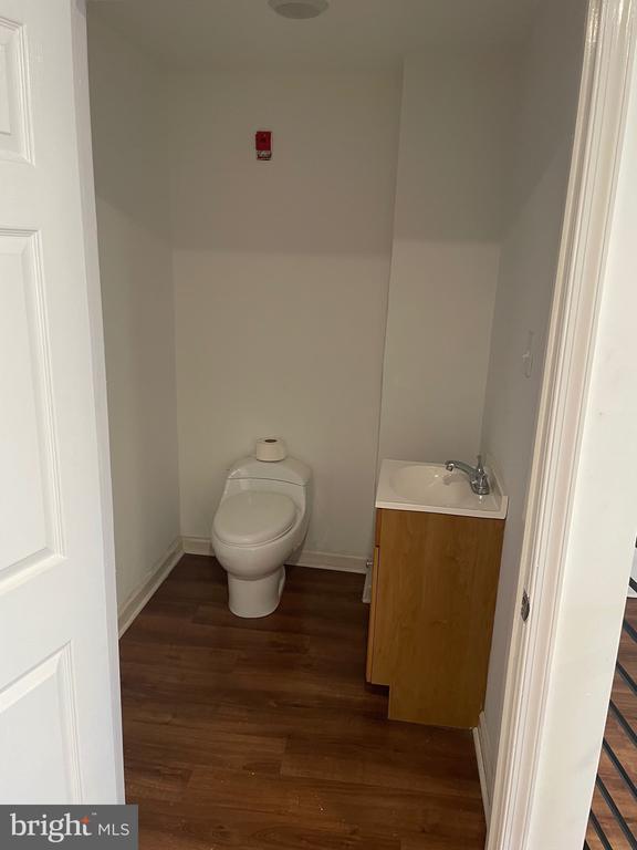 Building Photo - 5229 Westminster Ave