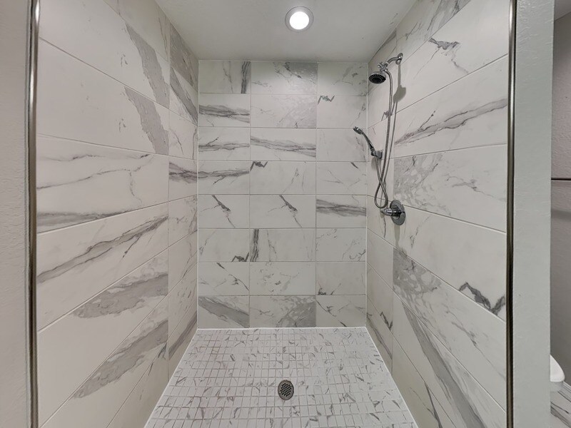 Building Photo - 1984 W Magenta Dr