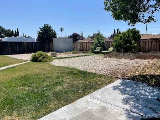 Building Photo - 3056 Orthello Way