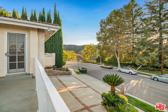 Building Photo - 3508 Adamsville Ave